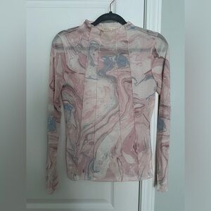 Women’s Medium ILLA ILLA sheer long sleeve pastel top with mock neck